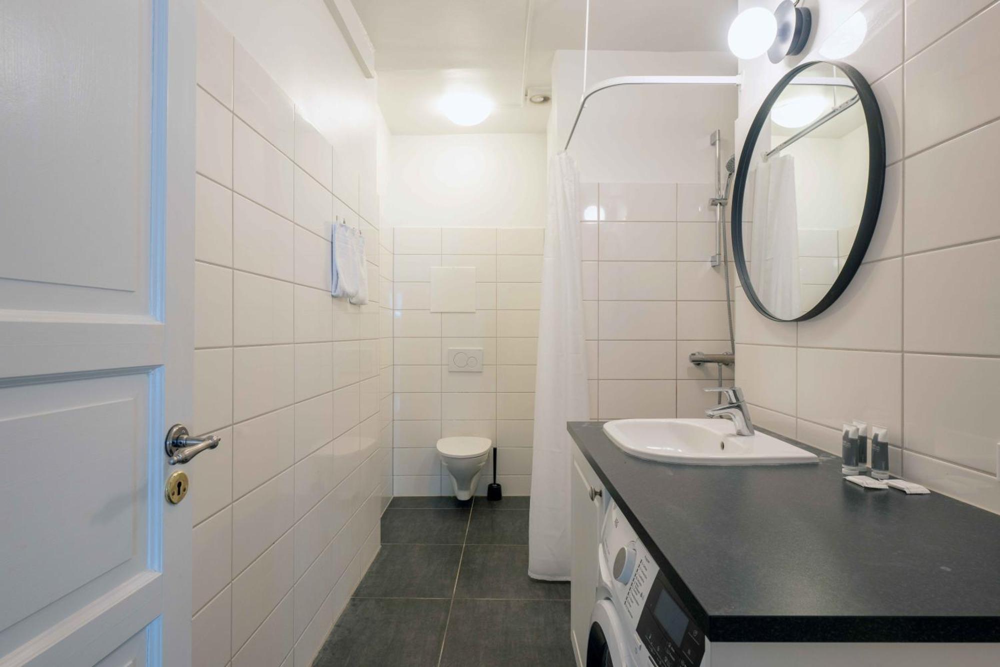 Spacious Tivoli Gardens Apartment W 3 Bedrooms كوبنهاجن المظهر الخارجي الصورة