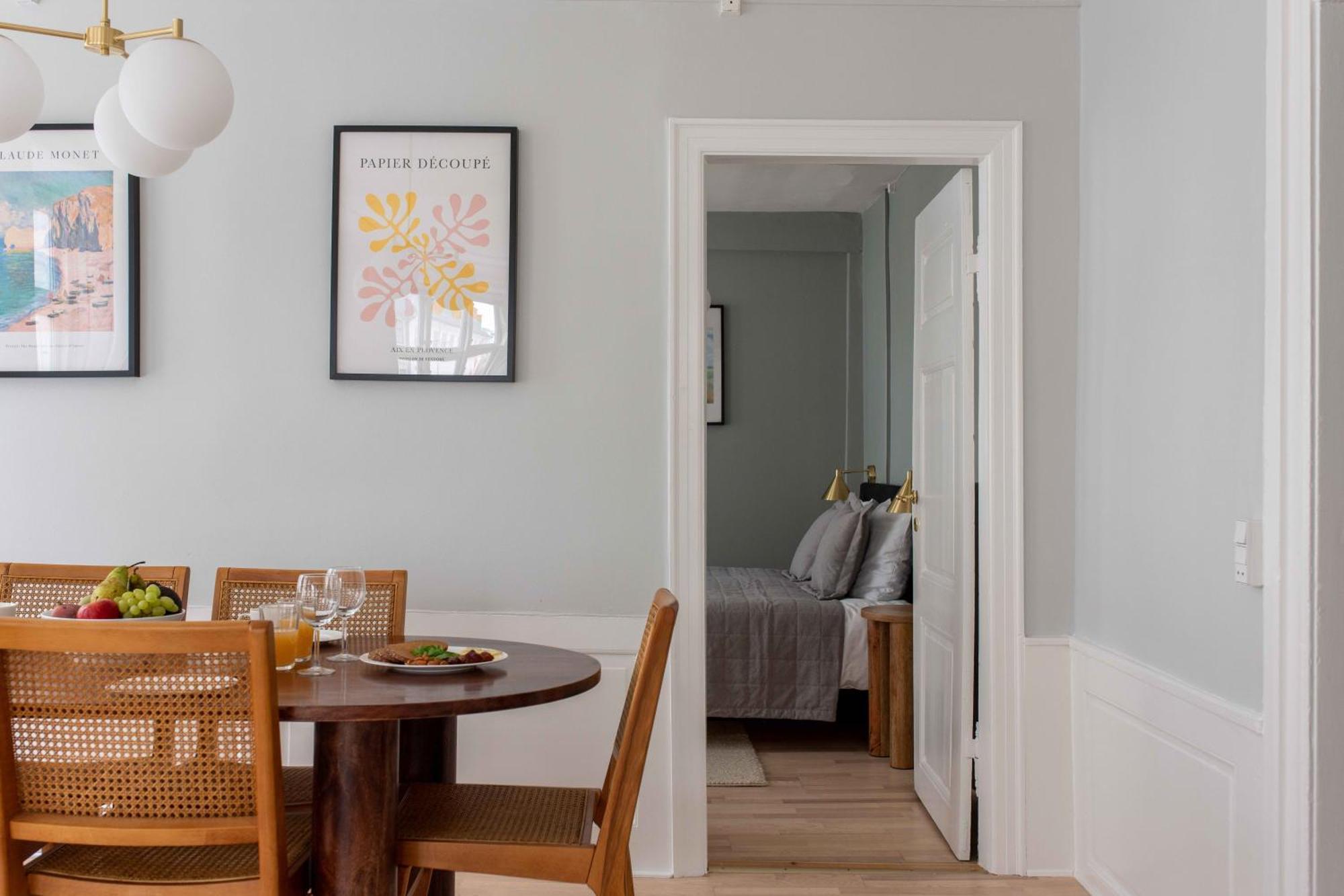 Spacious Tivoli Gardens Apartment W 3 Bedrooms كوبنهاجن المظهر الخارجي الصورة